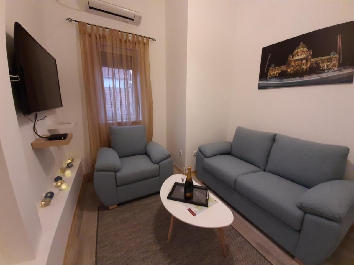 Apartment Queen Белград Экстерьер фото